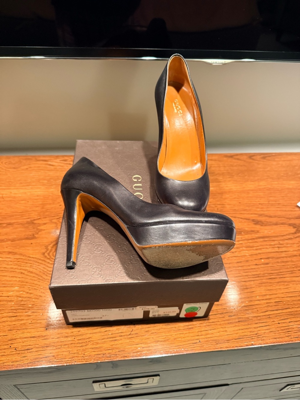 Gucci Black Leather Platform Pumps with Tan Lining